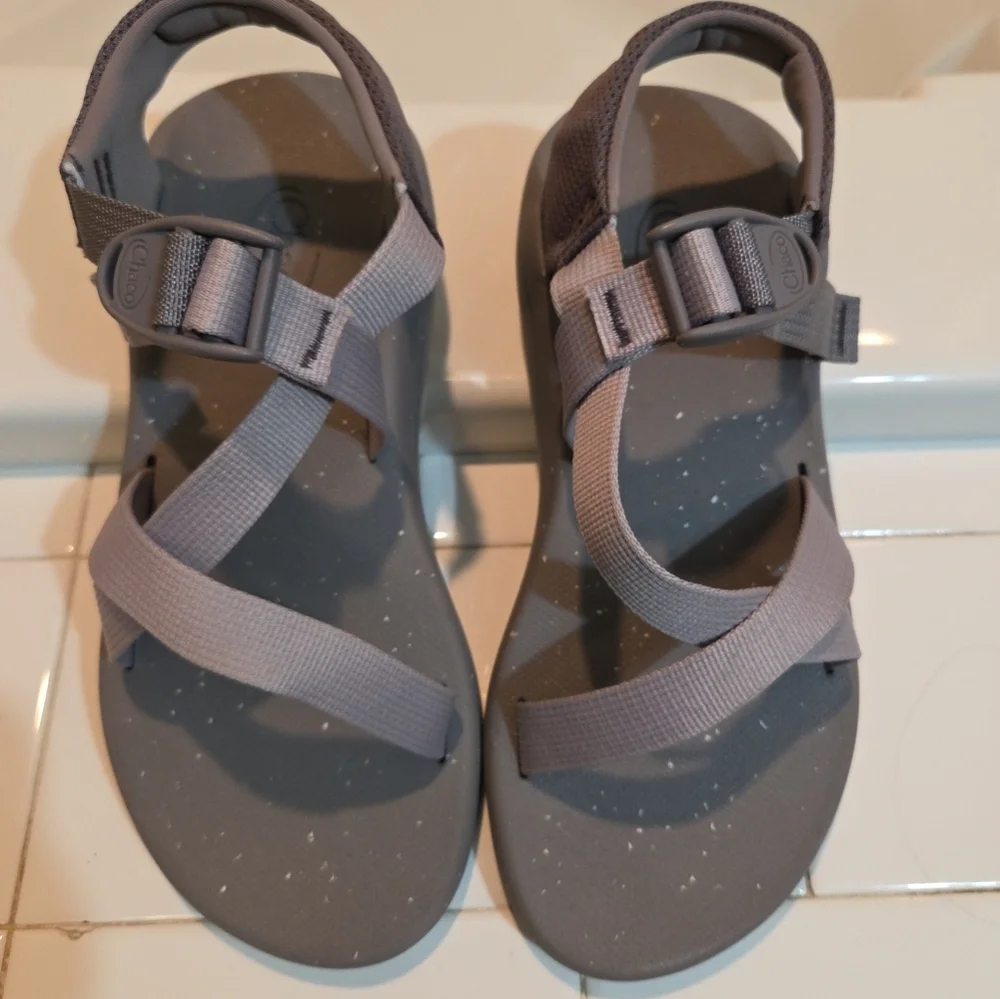 SOLD OUT - Picture 3 of 8